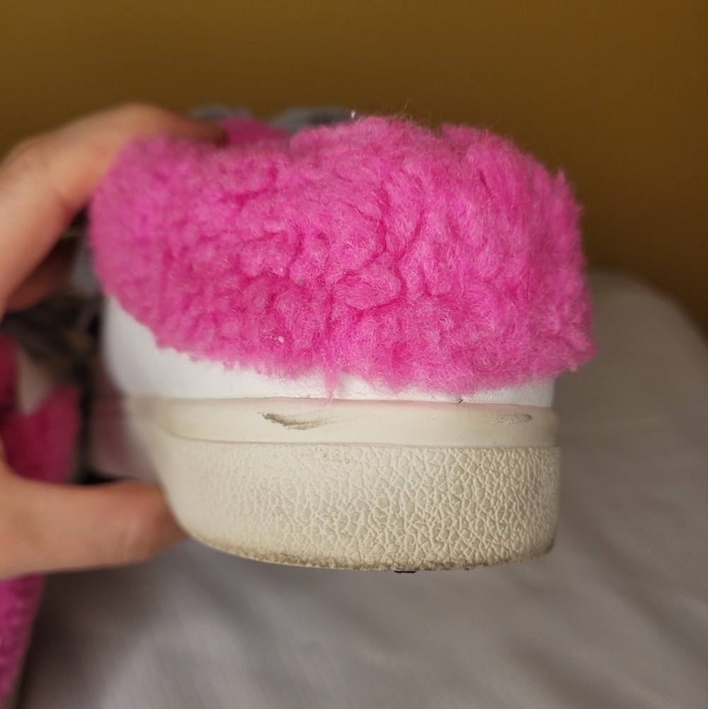 Steve Madden Polaris White and Pink Shoes sz 9.5 - Picture 11 of 11
